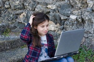 little girl wondering What Hasppened to my Facebook Posts from SEMRush?