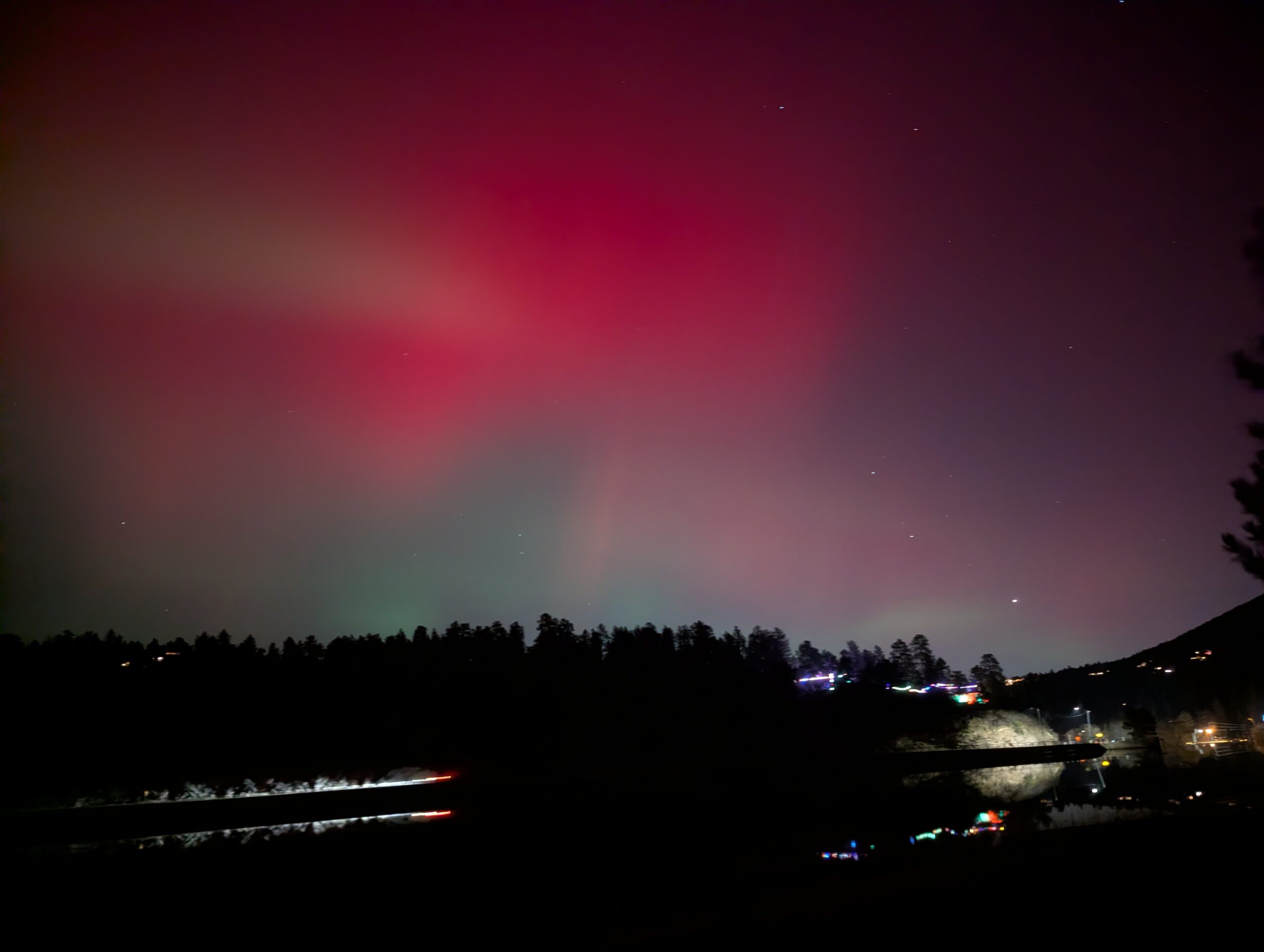 The Positive Power of Social Media: How the Northern Lights United the World